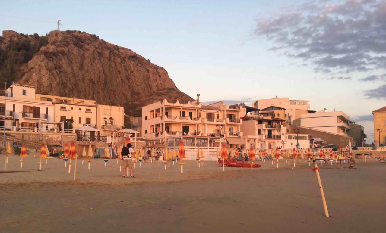 شقة Fronte Mare سيكوليانا مارينا المظهر الخارجي الصورة